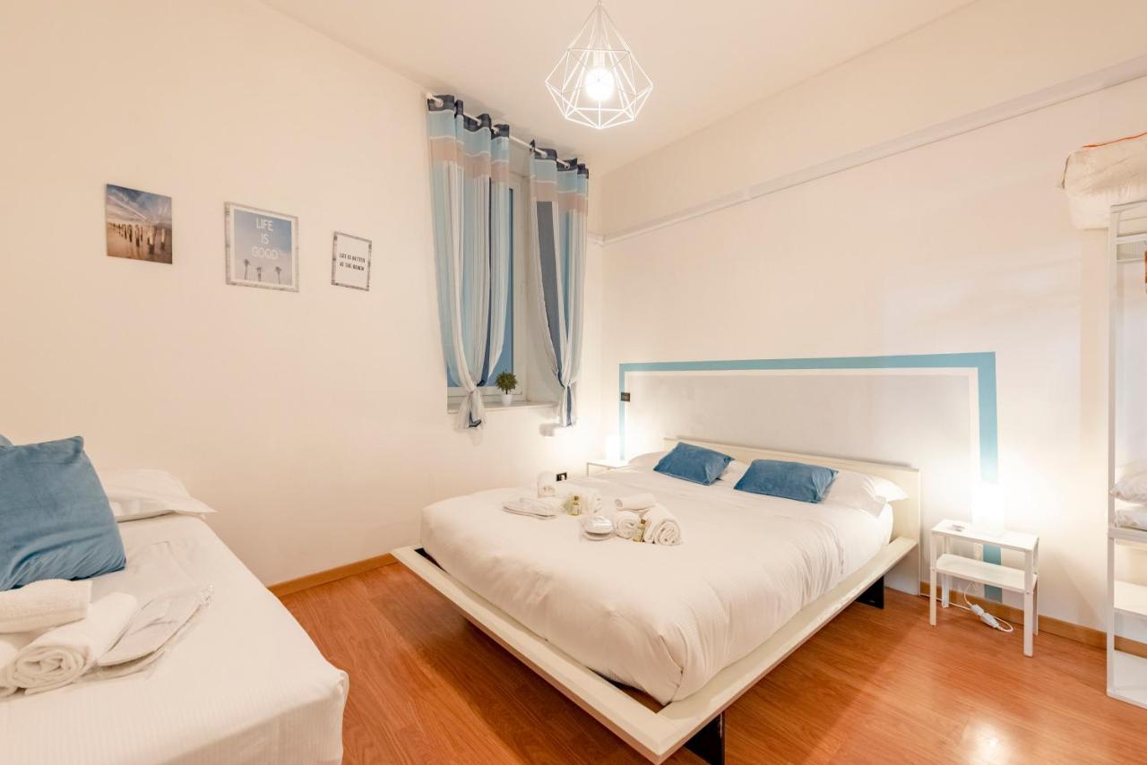 Mazzini 12 Very Central Apartment With Private Garage, Air Conditioning, Wifi, Just 50 Meters From The Beach ラッパロ エクステリア 写真