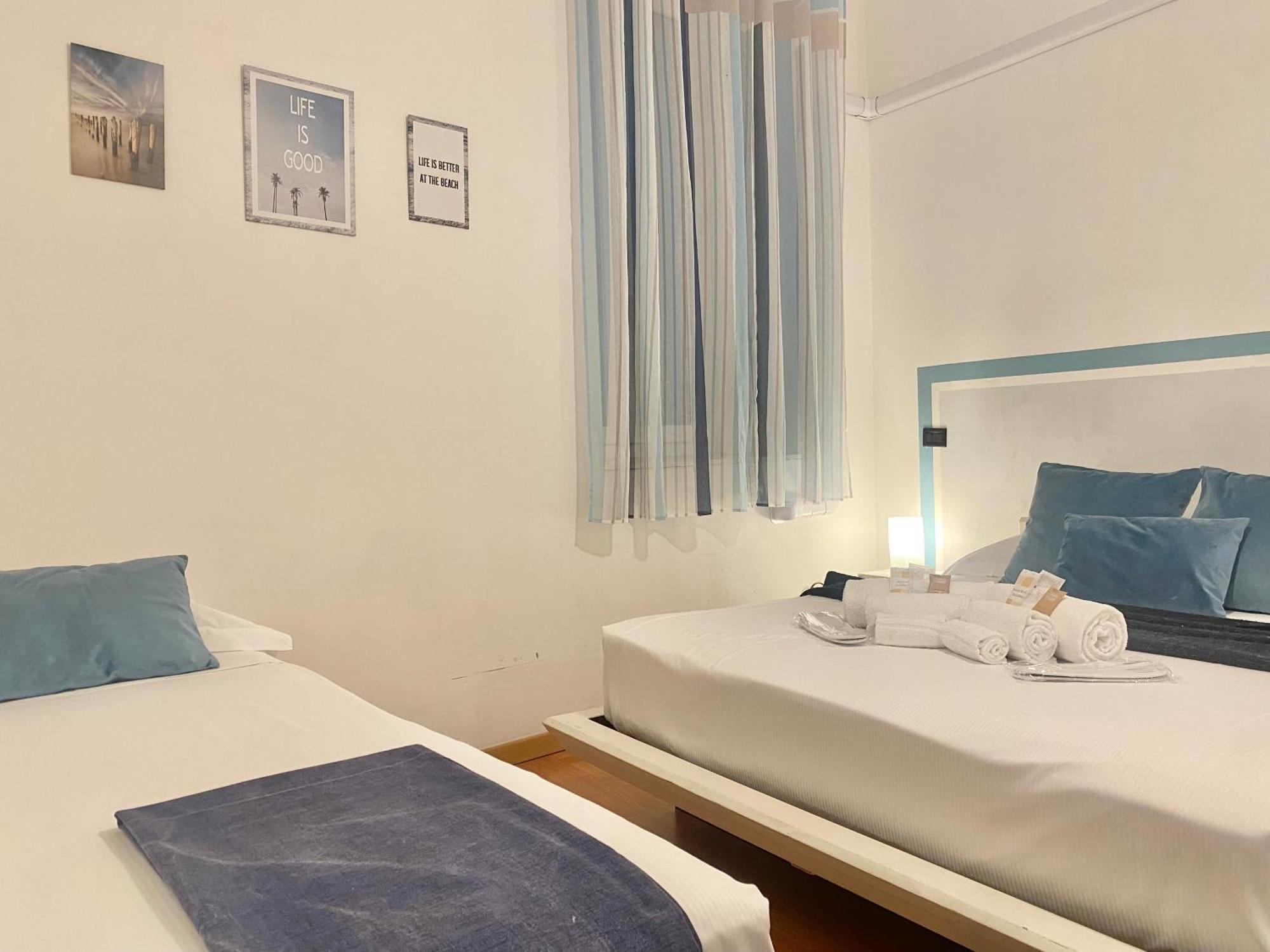 Mazzini 12 Very Central Apartment With Private Garage, Air Conditioning, Wifi, Just 50 Meters From The Beach ラッパロ エクステリア 写真