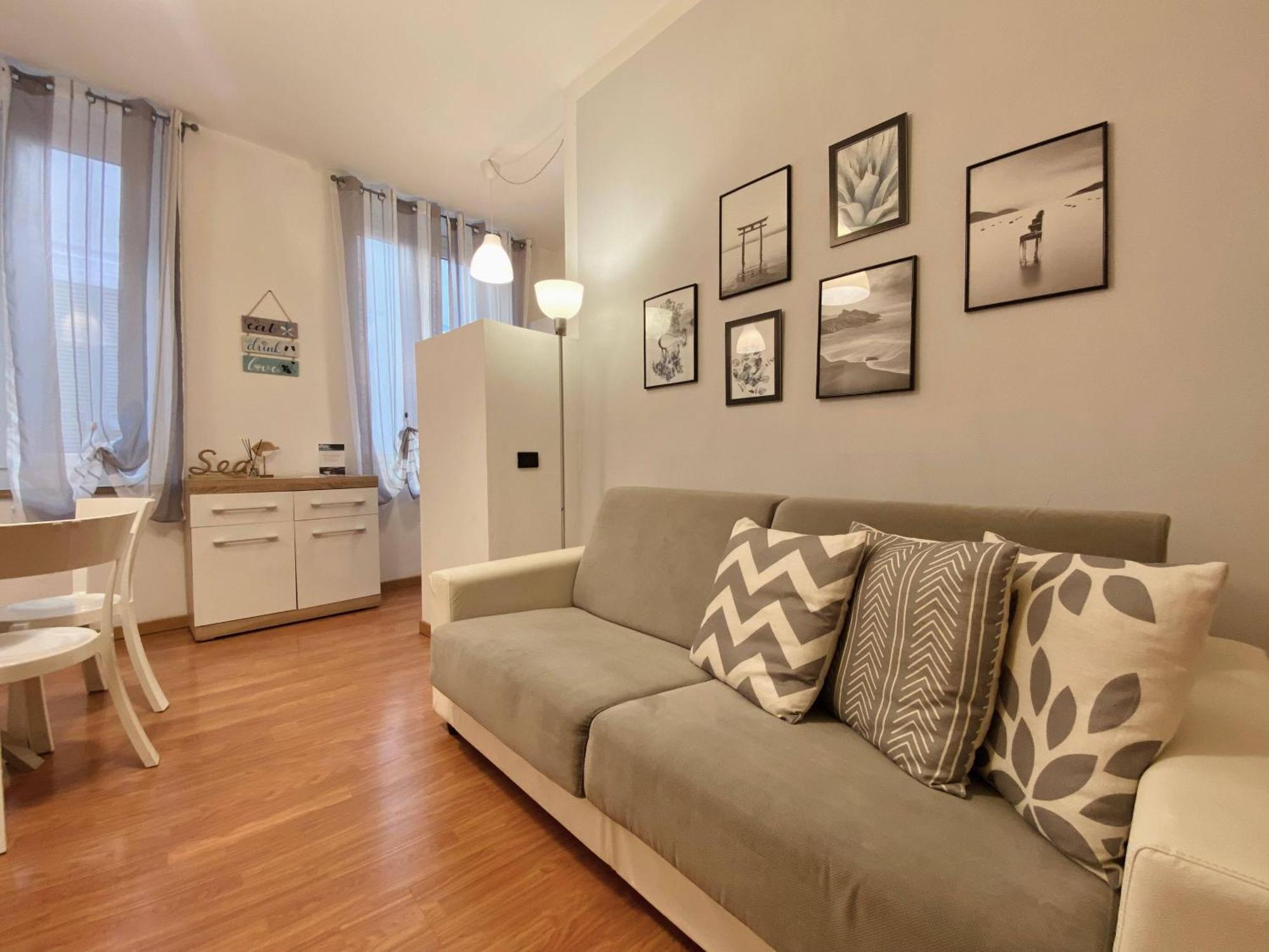 Mazzini 12 Very Central Apartment With Private Garage, Air Conditioning, Wifi, Just 50 Meters From The Beach ラッパロ エクステリア 写真