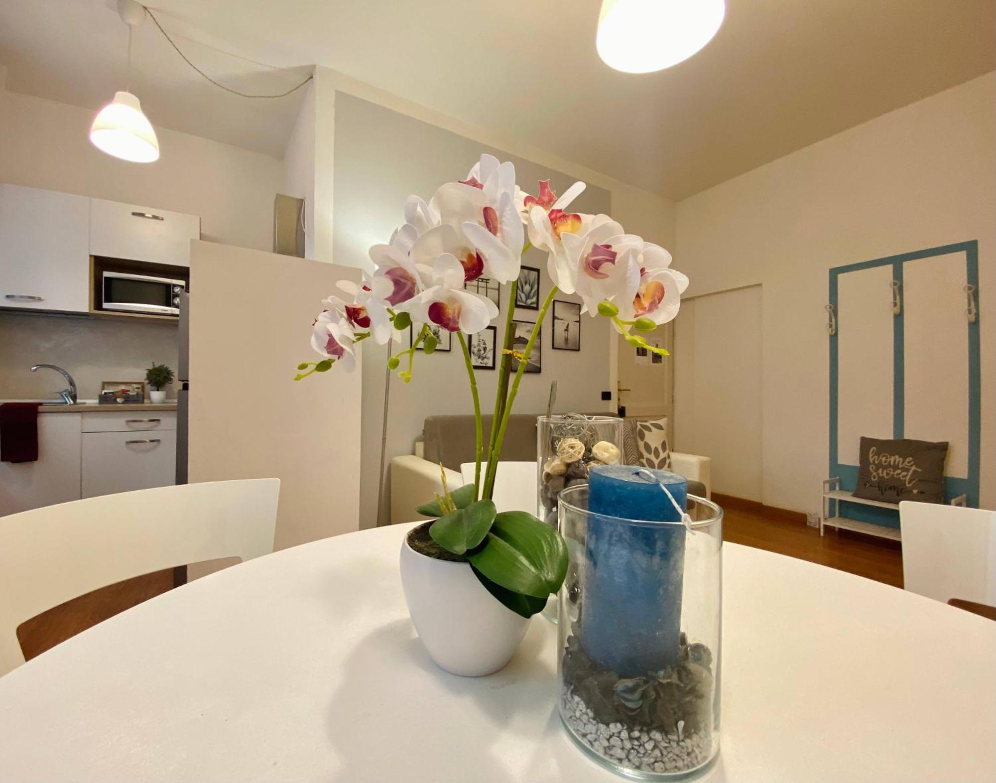 Mazzini 12 Very Central Apartment With Private Garage, Air Conditioning, Wifi, Just 50 Meters From The Beach ラッパロ エクステリア 写真
