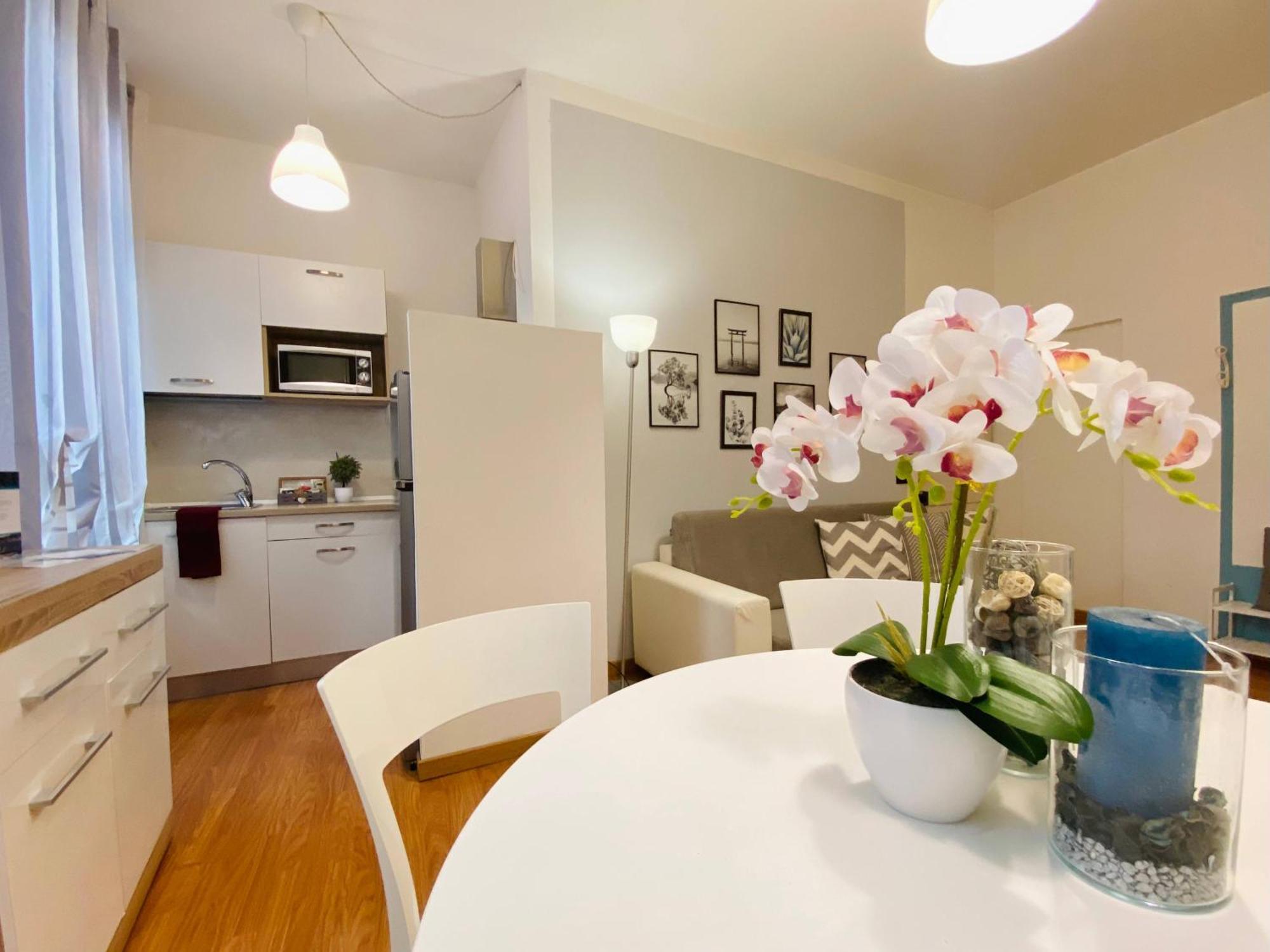 Mazzini 12 Very Central Apartment With Private Garage, Air Conditioning, Wifi, Just 50 Meters From The Beach ラッパロ エクステリア 写真
